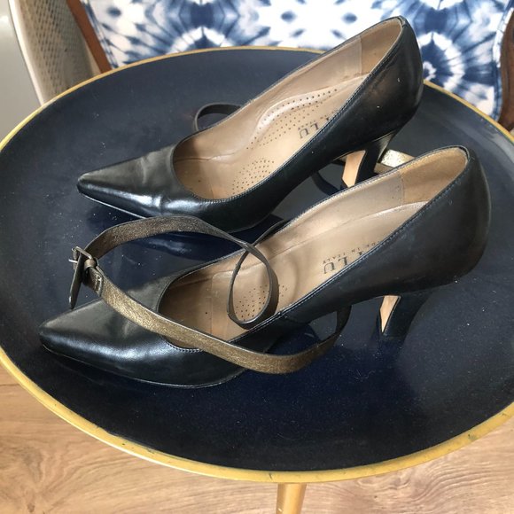 Anyi Lu Shoes Anyi Lu Size 7 Black Shoes Poshmark